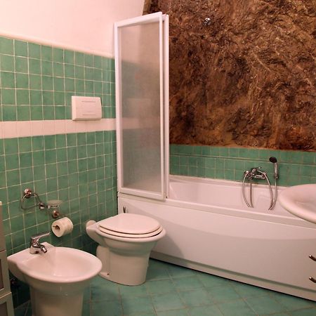 Le Terrazze Di Cristina Bed & Breakfast Vietri Ngoại thất bức ảnh