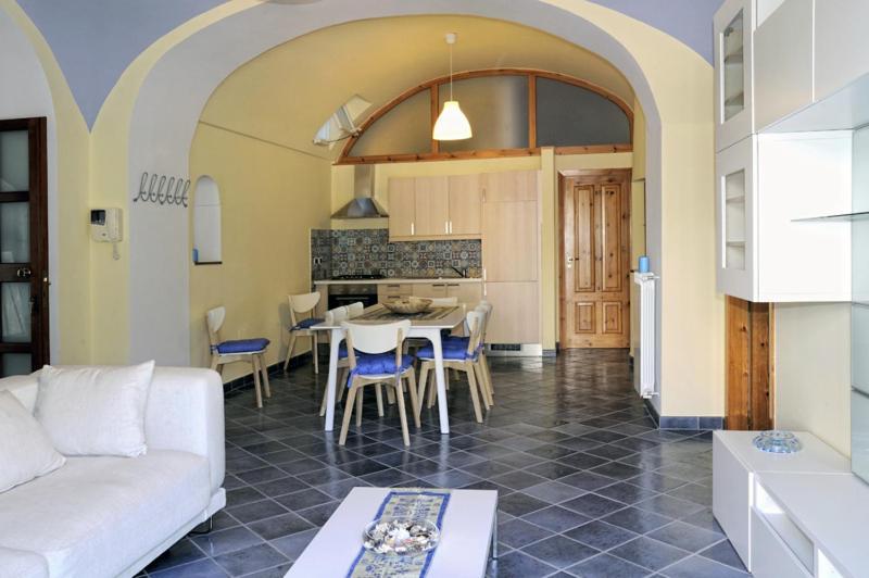 Le Terrazze Di Cristina Bed & Breakfast Vietri Ngoại thất bức ảnh